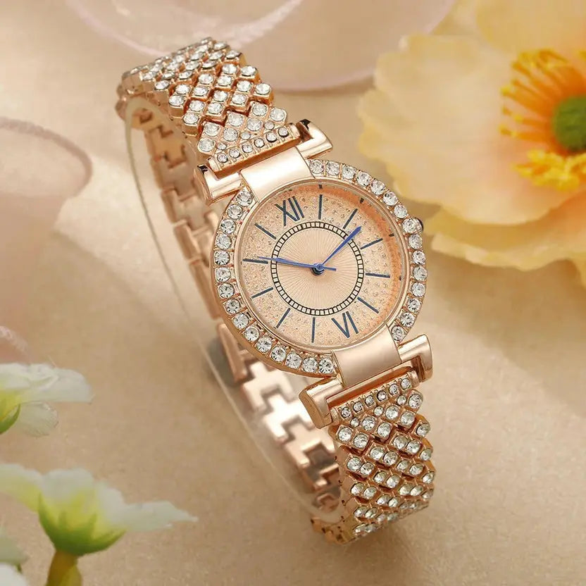 Women Atractive Rose Gold Color Luxury Trending Analog Watch